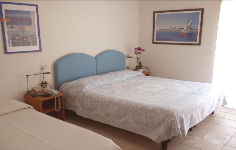 Hotel La Roccia Palau Extérieur photo