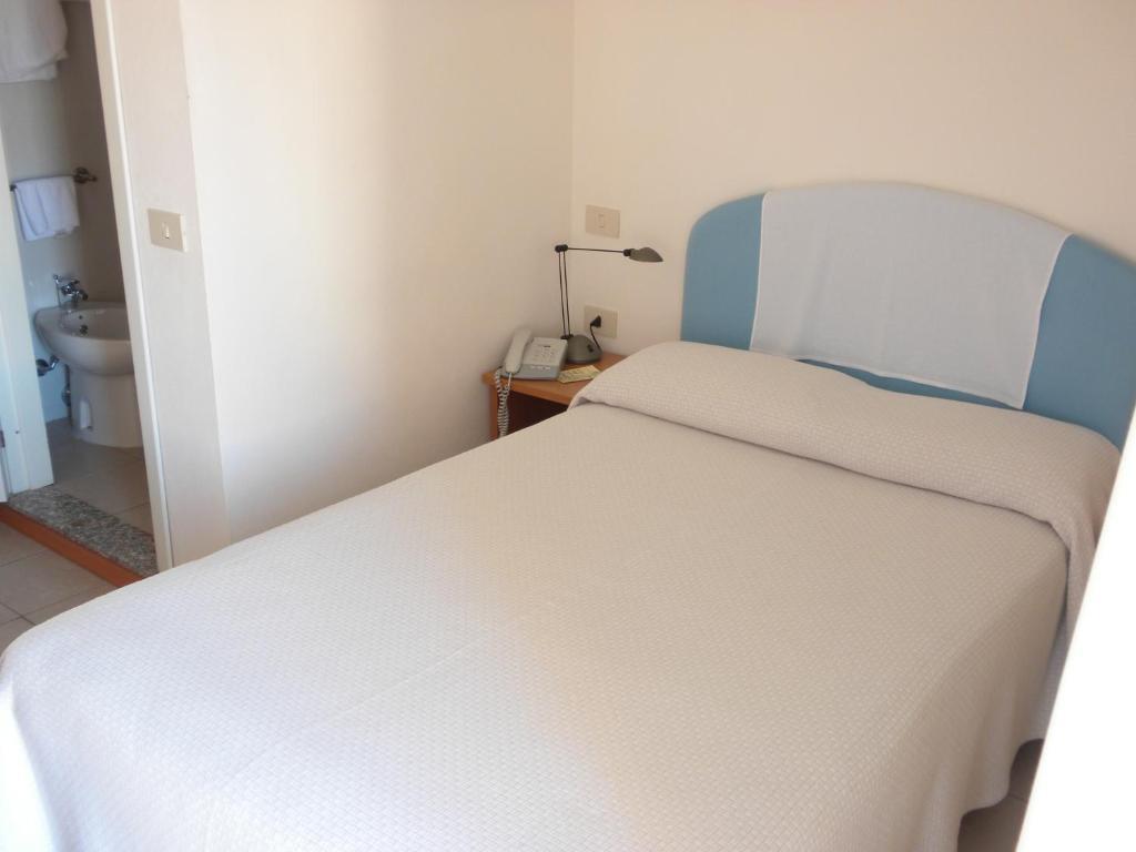 Hotel La Roccia Palau Chambre photo