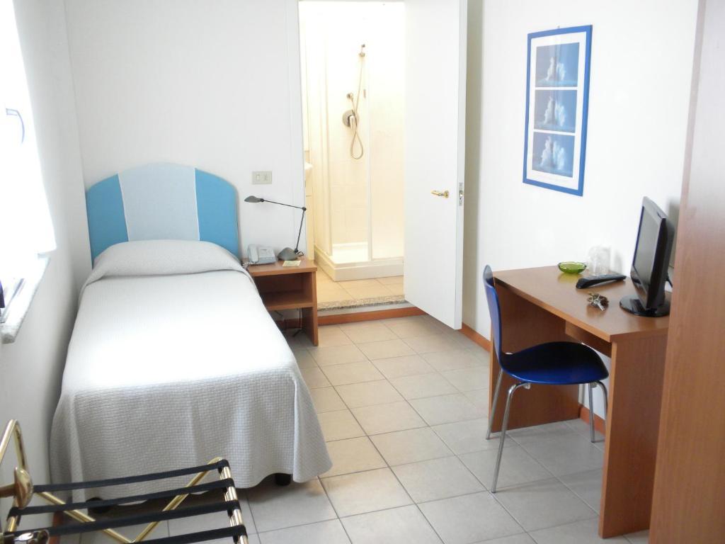 Hotel La Roccia Palau Chambre photo