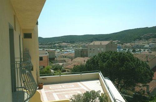 Hotel La Roccia Palau Extérieur photo